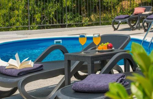 Mlini Apartment | Family Holiday Home Nest