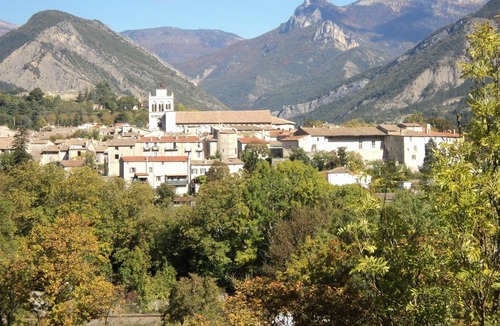 Die House | Family holidays in the center of Die in a charming cottage