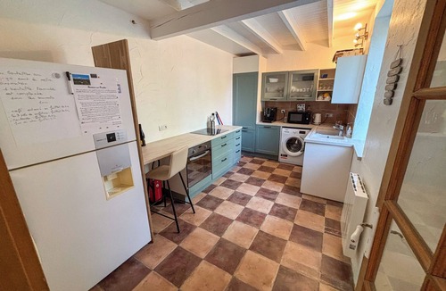 Saint-Andeol-de-Berg House | Family home with enclosed garden in the heart of a small Ardéchois village.
