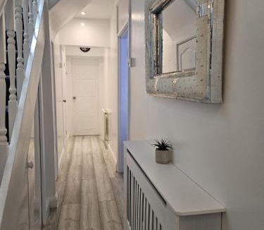 St. Helier House | Family Home 1