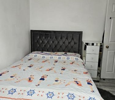 St. Helier House | Family Home 1