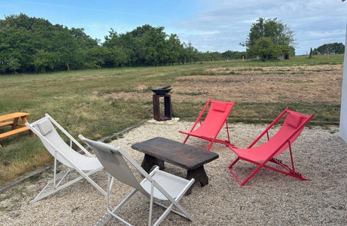 Brem Sur Mer House | Family home 3km from the sea
