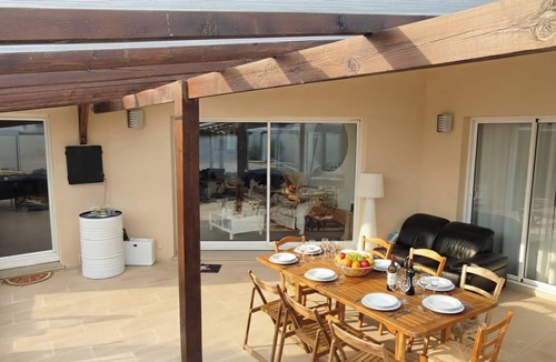 Leguevin House | Family home (8 to 10 people) with indoor swimming pool 15 min from Toulouse.