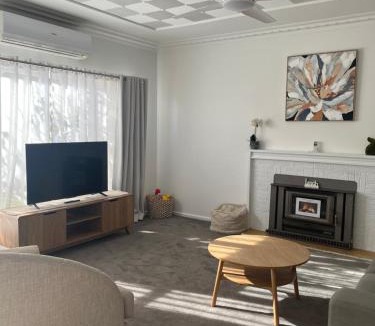 Mildura House | Family home central to everything