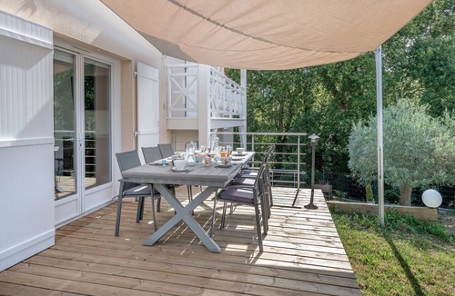 Pornic Ski Chalet | Family home for 8 people - 400m from the beach