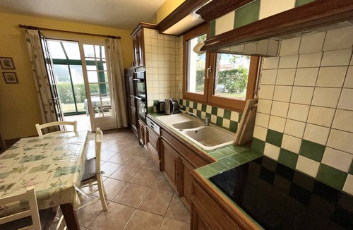 Donville-les-Bains House | Family home