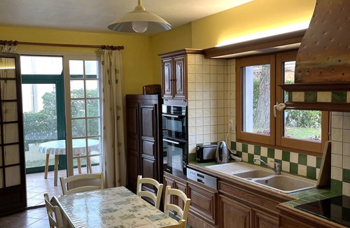 Donville-les-Bains House | Family home