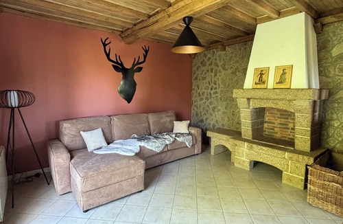 Landisacq House | Family home