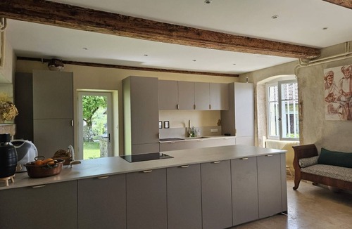 Belmont-Luthezieu House | Family home in the heart of the Bugey region with splendid views!