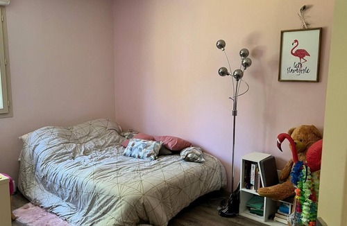 Verneuil-sur-Vienne House | Family home with pool