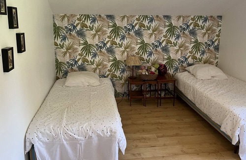 Castelnau-de-Brassac House | Family home in the country