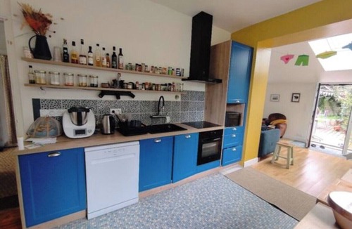 Quimperle House | Family home of 130 m2 on two levels with enclosed garden 🌳