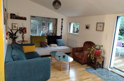 Quimperle House | Family home of 130 m2 on two levels with enclosed garden 🌳
