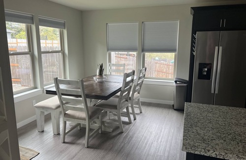 Roseburg House | Family home