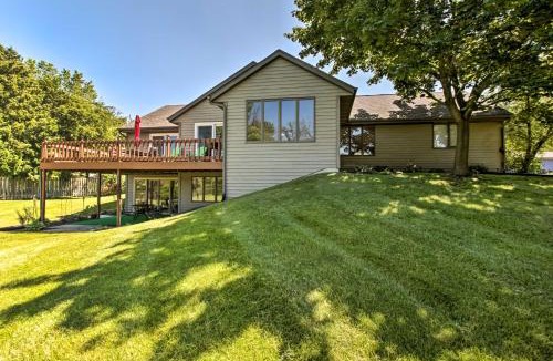 Janesville House | Family Home w/Deck, Yard, Dock on Rock River