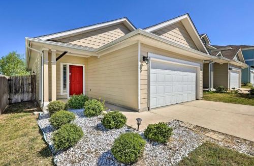 Buda House | Family Home w/Fenced Yard in Austin Suburbs!