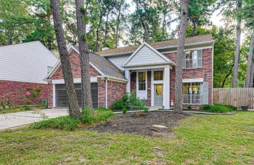 Indian Springs House | Family Home w/Game Room & Deck in Spring!