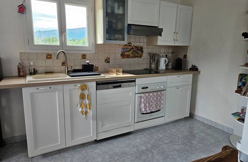 Eyguians House | Family home with river access and large lot, pets welcome