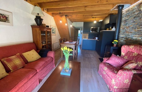 Bourg-Madame House | Family home with private garden