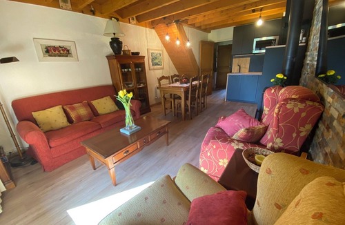 Bourg-Madame House | Family home with private garden