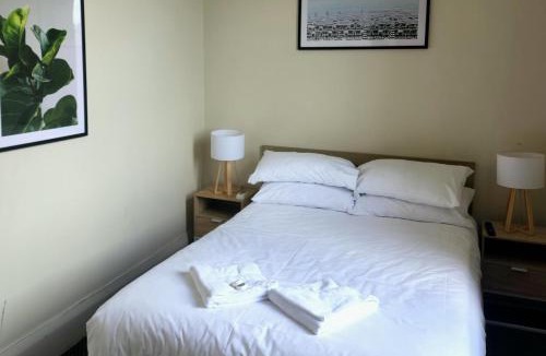 Bathurst Hotel | Family Hotel