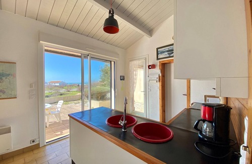 Bretignolles-sur-Mer House | Family house 400m from the beach with 100m² terrace, pets allowed, garage and garden