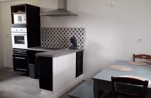 Veulettes-sur-Mer Cottage | Family house 800 m from the sea