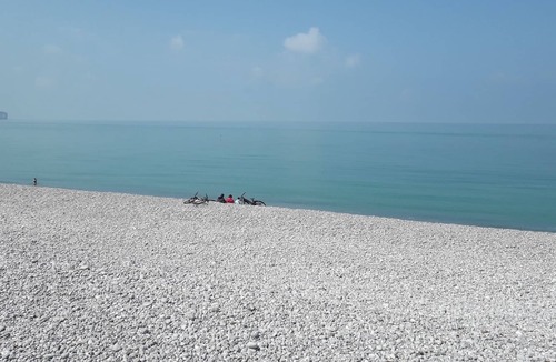 Veulettes-sur-Mer Cottage | Family house 800 m from the sea