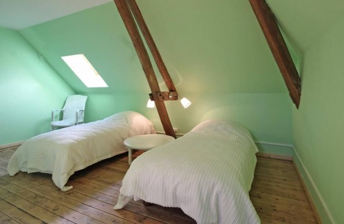 Saint-Sulpice-sur-Risle House | family house rented overnight, weekend or week.