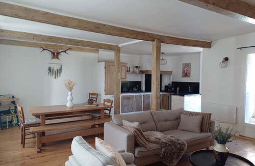 Campan House | Family house sleeps 10, ski touring