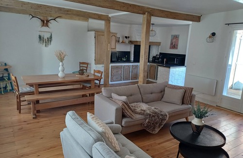 Campan House | Family house sleeps 10, ski touring