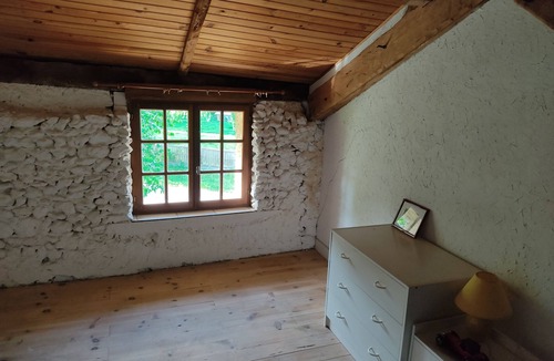 Neuvic House | Family house, sleeps 6/8, pets welcome
