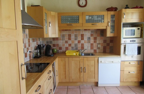 Bias House | Family house with 4 bedrooms, private pool in a fenced garden