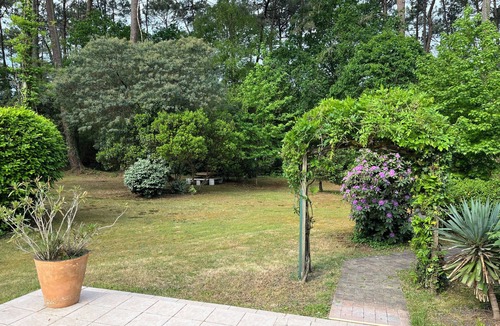Gujan-Mestras House | Family house with arge garden - peaceful & close to Arcachon Bay - sleeps 6