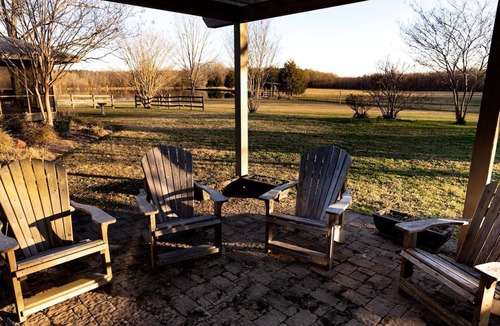 Belden House | Family Lake Glamping for an Outdoor Adventure in Tupelo, Mississippi