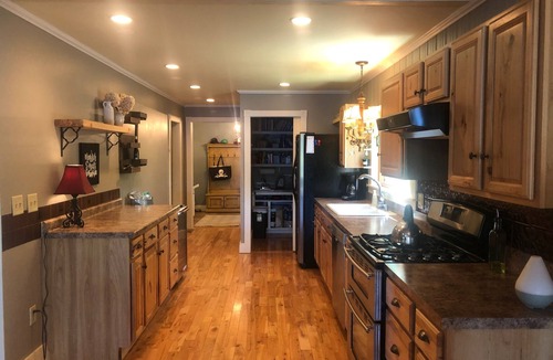 Washington House | Family Lakefront Cottage