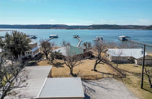 Graham House | Family Lakefront Home with Large Porch