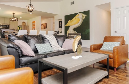 The Colony House | Family & Large Group - Backyard Heaven, Game room, Mini Golf, Private Pool