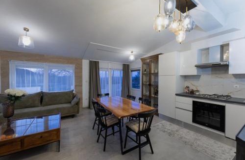 Ruzic House | Family Little Paradise