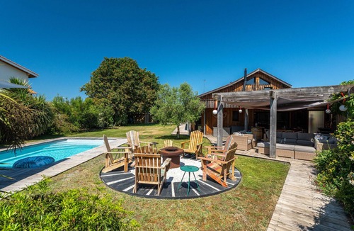 Biscarrosse Villa | Family loft-style house in Biscarrosse - 10 people, pool