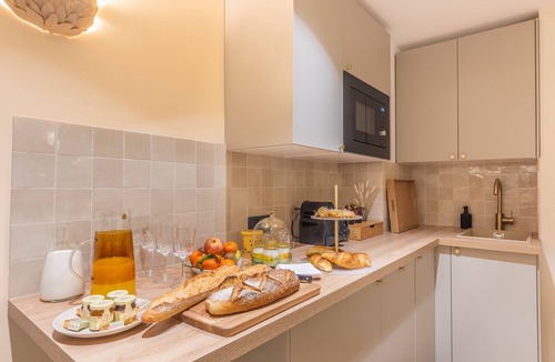Grenelle Apartment | Family luxury apartment - 10 min walk from Eiffel Tower - 7 suites