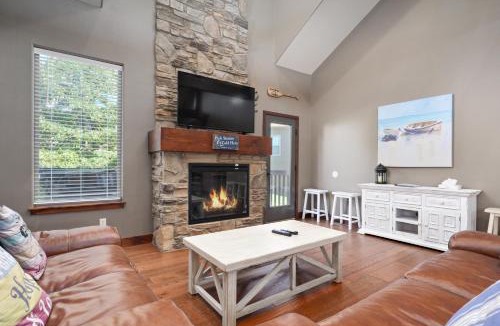 Hollister House | FAMILY makes this HOUSE a HOME with 7 Kings & Hot Tub