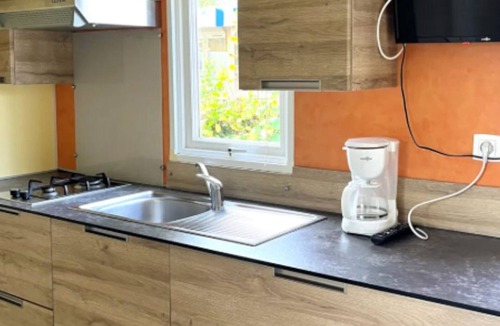 Angicourt House | Family Mobile Home for 5 in Angicourt