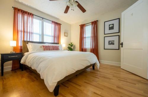 Greenwood House | Family Neighborhood - Full Yard - Parking