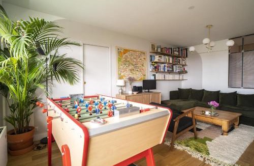 La Villette Apartment | Family nest with Sacré-Coeur and Eiffel Tower view