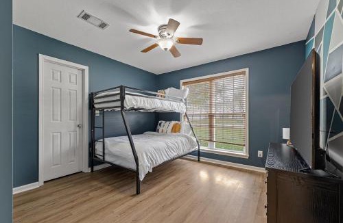 Jonesboro House | Family Oasis In Jonesboro 4Bd 2Ba house