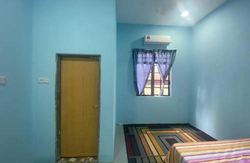 Padang Pasir Luas House | Family PCB Homestay