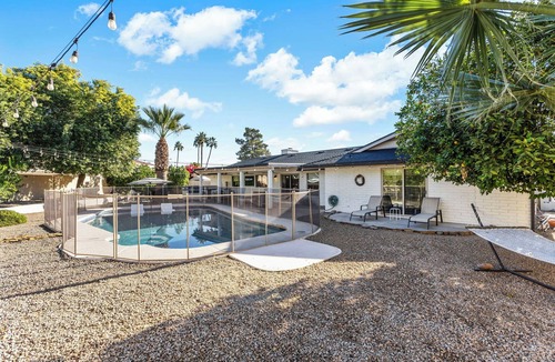Park Lane House | Family/Pet Friendly Home w/Private Heated Pool near Old Town