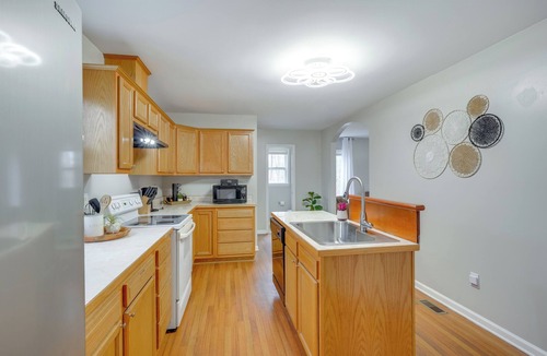 Hurdle Mills House | Family-Ready Efland Home w/Hot Tub + Deck