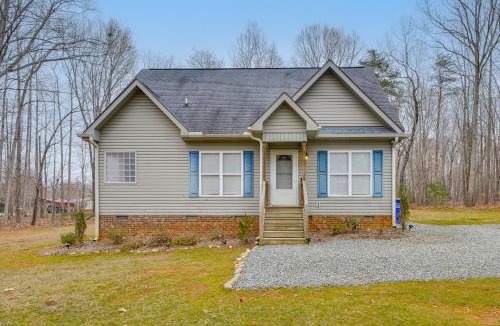 Hurdle Mills House | Family-Ready Efland Home w/Hot Tub + Deck